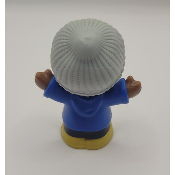 Fisher Price Little People African American Camping Winter Boy Dad Hat - Picture 3 of 6